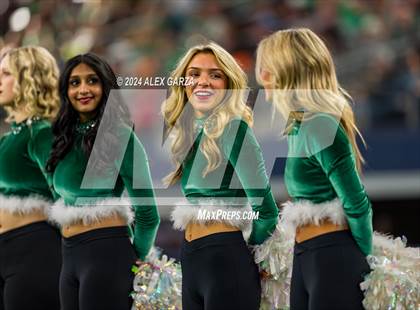 Thumbnail 2 in Southlake Carroll vs. Vandegrift (UIL 6A Division II Final) photogallery.