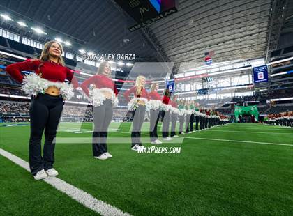 Thumbnail 1 in Southlake Carroll vs. Vandegrift (UIL 6A Division II Final) photogallery.