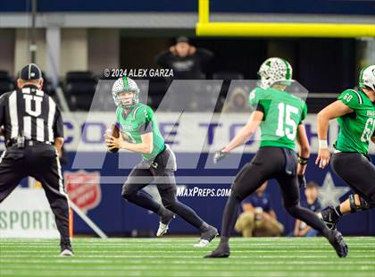 Thumbnail 3 in Southlake Carroll vs. Vandegrift (UIL 6A Division II Final) photogallery.