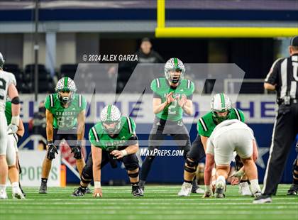 Thumbnail 2 in Southlake Carroll vs. Vandegrift (UIL 6A Division II Final) photogallery.