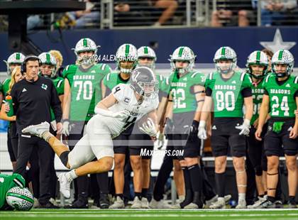 Thumbnail 2 in Southlake Carroll vs. Vandegrift (UIL 6A Division II Final) photogallery.