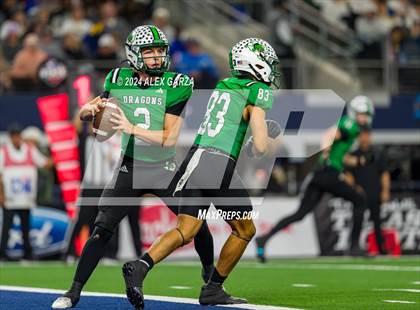 Thumbnail 1 in Southlake Carroll vs. Vandegrift (UIL 6A Division II Final) photogallery.
