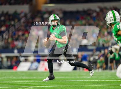 Thumbnail 2 in Southlake Carroll vs. Vandegrift (UIL 6A Division II Final) photogallery.