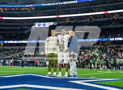 Thumbnail 3 in Southlake Carroll vs. Vandegrift (UIL 6A Division II Final) photogallery.