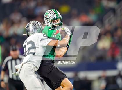 Thumbnail 1 in Southlake Carroll vs. Vandegrift (UIL 6A Division II Final) photogallery.