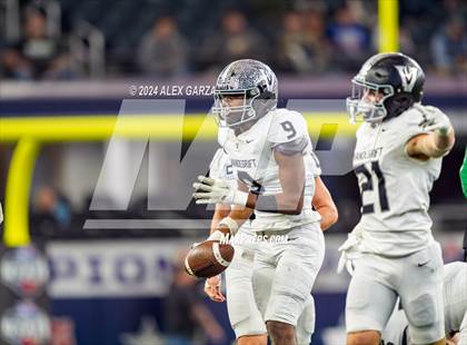 Thumbnail 2 in Southlake Carroll vs. Vandegrift (UIL 6A Division II Final) photogallery.