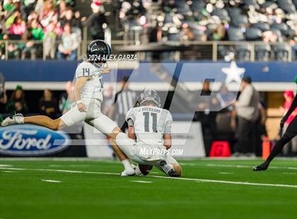 Thumbnail 3 in Southlake Carroll vs. Vandegrift (UIL 6A Division II Final) photogallery.