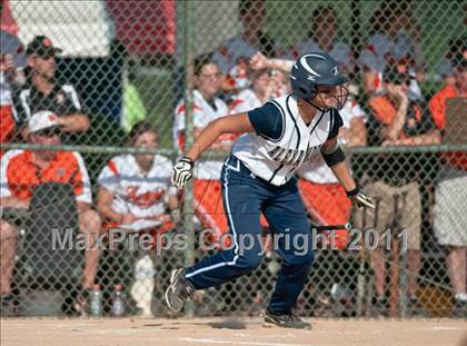 Thumbnail 3 in Alexander Central vs. North Davidson (NCHSAA 4A West Regional Final) photogallery.