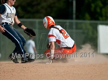Thumbnail 3 in Alexander Central vs. North Davidson (NCHSAA 4A West Regional Final) photogallery.