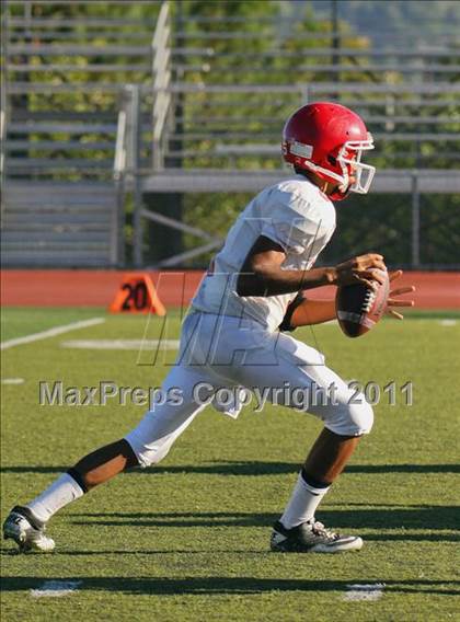 Thumbnail 1 in Burroughs @ Saugus photogallery.
