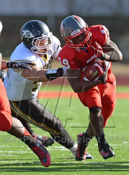 Thumbnail 1 in Sachem North vs Connetquot (Section 11 Division 1 Semifinal) photogallery.