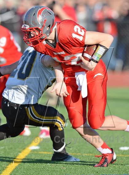 Thumbnail 3 in Sachem North vs Connetquot (Section 11 Division 1 Semifinal) photogallery.