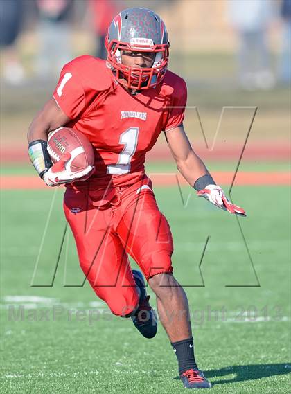 Thumbnail 3 in Sachem North vs Connetquot (Section 11 Division 1 Semifinal) photogallery.