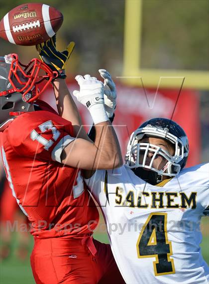 Thumbnail 3 in Sachem North vs Connetquot (Section 11 Division 1 Semifinal) photogallery.
