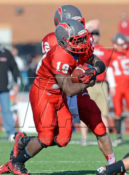 Thumbnail 1 in Sachem North vs Connetquot (Section 11 Division 1 Semifinal) photogallery.