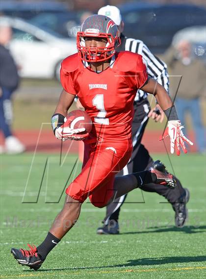 Thumbnail 3 in Sachem North vs Connetquot (Section 11 Division 1 Semifinal) photogallery.