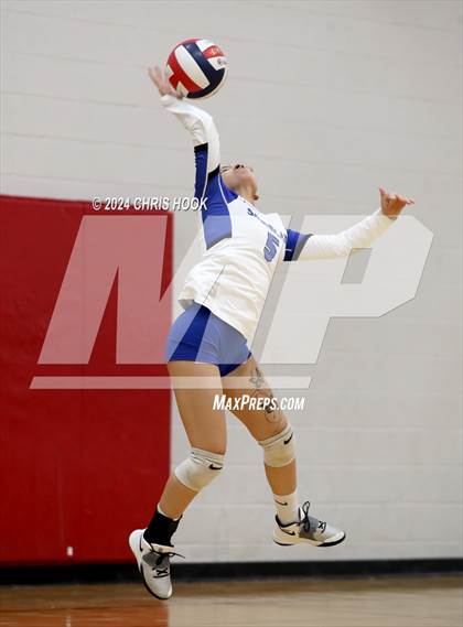 Thumbnail 3 in San Tan Foothills vs Coolidge (The Florence VB Invitational) photogallery.