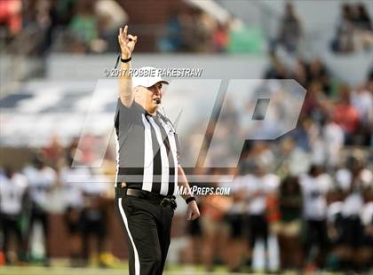 Thumbnail 2 in Guyer @ Lake Ridge photogallery.