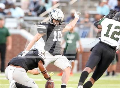 Thumbnail 1 in Guyer @ Lake Ridge photogallery.