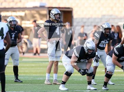 Thumbnail 3 in Guyer @ Lake Ridge photogallery.