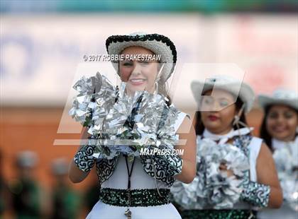 Thumbnail 3 in Guyer @ Lake Ridge photogallery.