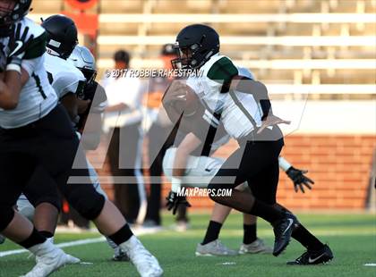 Thumbnail 3 in Guyer @ Lake Ridge photogallery.