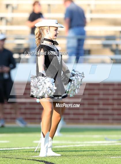 Thumbnail 2 in Guyer @ Lake Ridge photogallery.