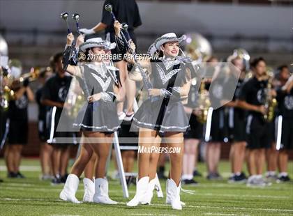 Thumbnail 3 in Guyer @ Lake Ridge photogallery.