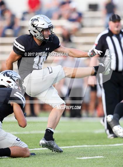 Thumbnail 2 in Guyer @ Lake Ridge photogallery.