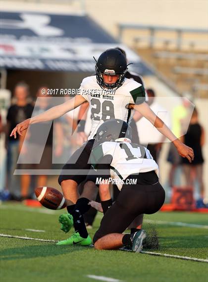 Thumbnail 2 in Guyer @ Lake Ridge photogallery.