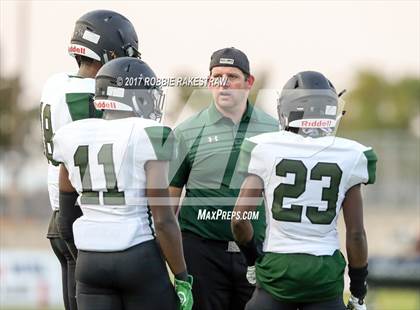 Thumbnail 1 in Guyer @ Lake Ridge photogallery.