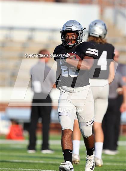 Thumbnail 1 in Guyer @ Lake Ridge photogallery.