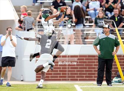 Thumbnail 1 in Guyer @ Lake Ridge photogallery.