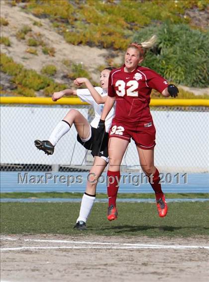 Thumbnail 2 in Camarillo vs La Serna (CIF SS D5 Playoffs) photogallery.