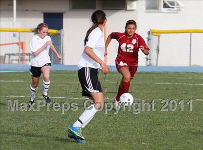 Thumbnail 3 in Camarillo vs La Serna (CIF SS D5 Playoffs) photogallery.