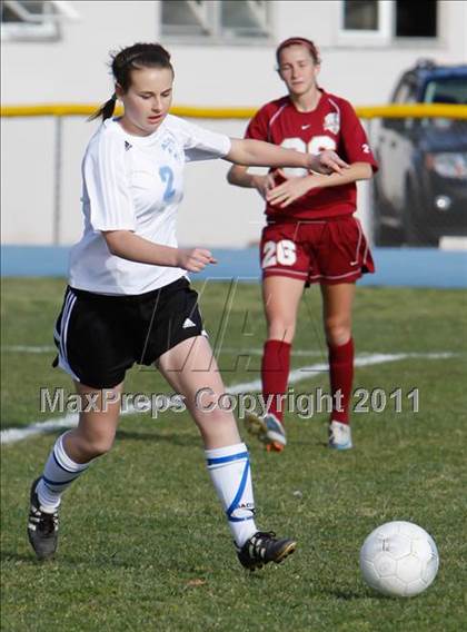 Thumbnail 3 in Camarillo vs La Serna (CIF SS D5 Playoffs) photogallery.