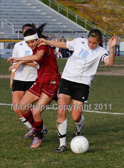 Thumbnail 1 in Camarillo vs La Serna (CIF SS D5 Playoffs) photogallery.