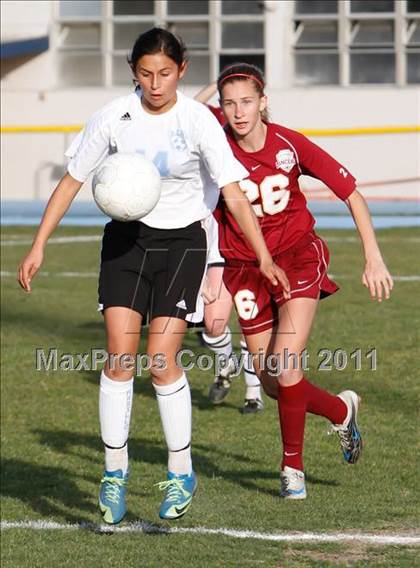 Thumbnail 3 in Camarillo vs La Serna (CIF SS D5 Playoffs) photogallery.