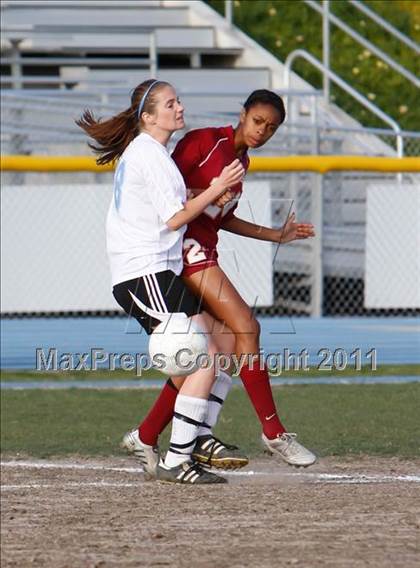 Thumbnail 3 in Camarillo vs La Serna (CIF SS D5 Playoffs) photogallery.