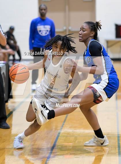 Thumbnail 2 in South Grand Prairie vs Grind Prep (Nike Tournament of Champions) photogallery.