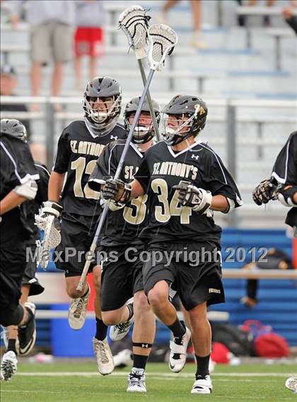 Thumbnail 1 in Chaminade vs. St. Anthony's (CHSAA AAA Final) photogallery.