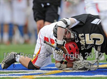 Thumbnail 1 in Chaminade vs. St. Anthony's (CHSAA AAA Final) photogallery.