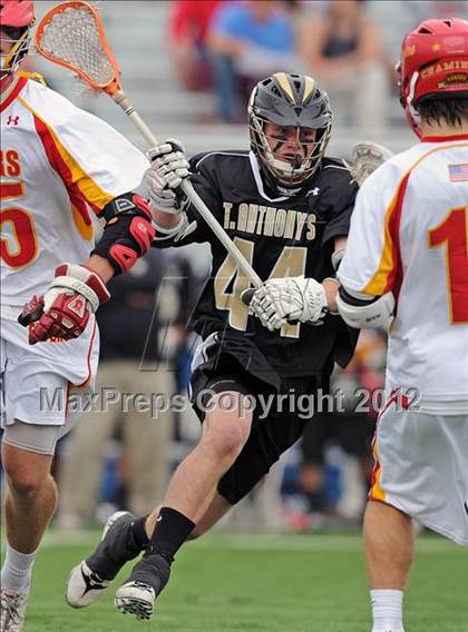 Thumbnail 1 in Chaminade vs. St. Anthony's (CHSAA AAA Final) photogallery.