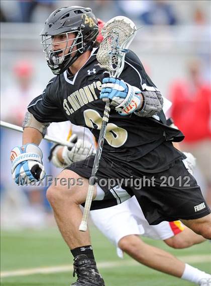 Thumbnail 3 in Chaminade vs. St. Anthony's (CHSAA AAA Final) photogallery.