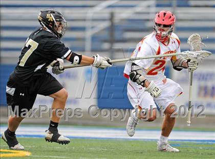 Thumbnail 2 in Chaminade vs. St. Anthony's (CHSAA AAA Final) photogallery.