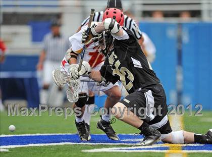 Thumbnail 1 in Chaminade vs. St. Anthony's (CHSAA AAA Final) photogallery.