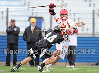Thumbnail 1 in Chaminade vs. St. Anthony's (CHSAA AAA Final) photogallery.
