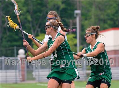 Thumbnail 3 in Lakeland-Panas vs. Farmingdale (NYSPHSAA Class A Final) photogallery.