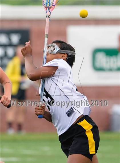 Thumbnail 3 in Lakeland-Panas vs. Farmingdale (NYSPHSAA Class A Final) photogallery.
