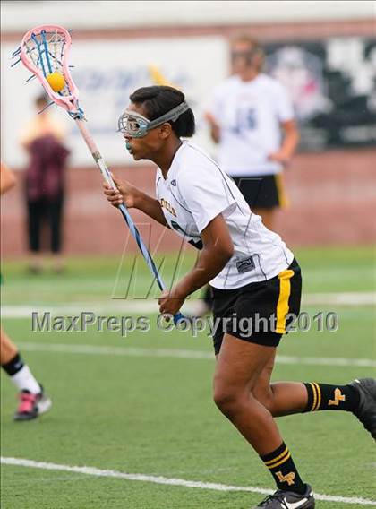 Thumbnail 2 in Lakeland-Panas vs. Farmingdale (NYSPHSAA Class A Final) photogallery.